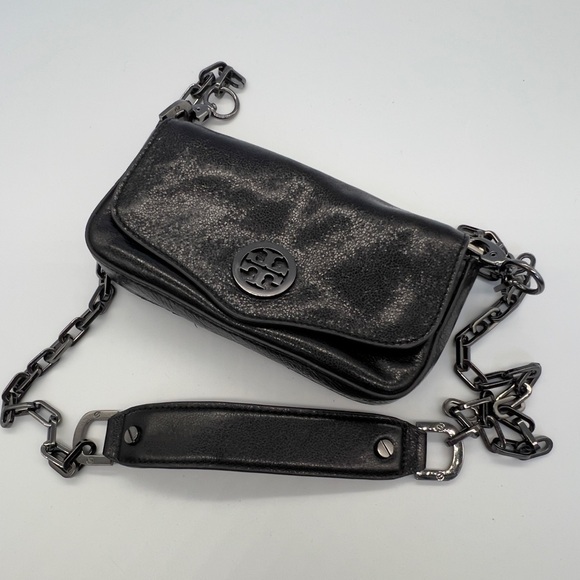 Tory Burch Black Crossbody with Logo Medallion - Picture 7 of 10